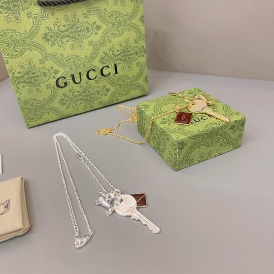 Gucci Necklace 11lyh182